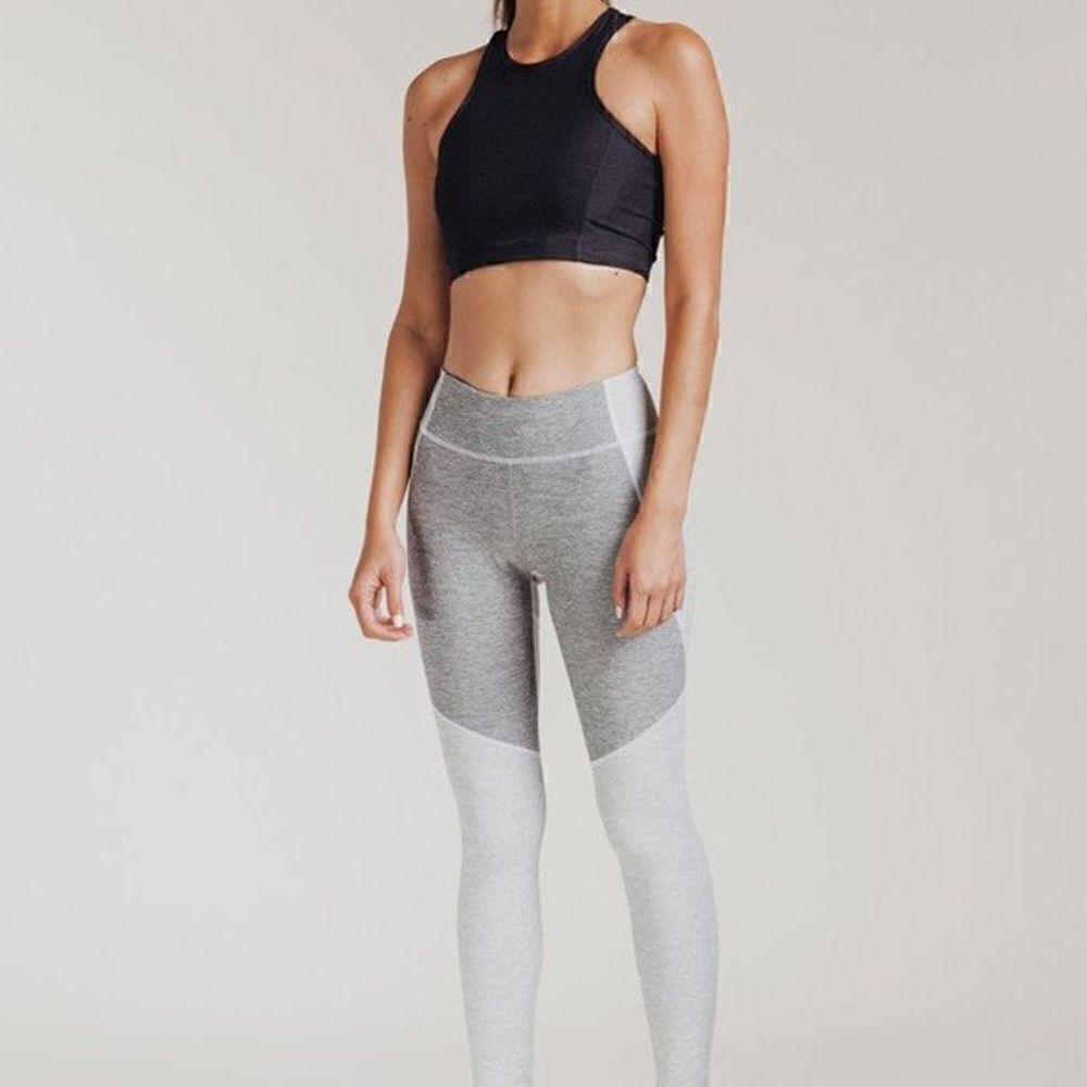 2026 Work Out Active  ATHLEISURE Mystery box gym / yoga clothes 6-8 pieces🤩 - Picture 11 of 16